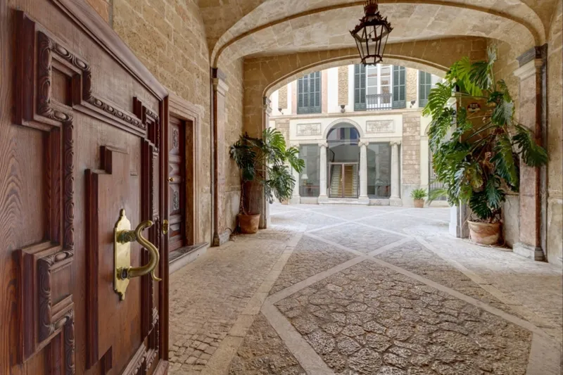 Sophisticated Old Town duplex penthouse in prime Sant Jaume – Palma — photo 1
