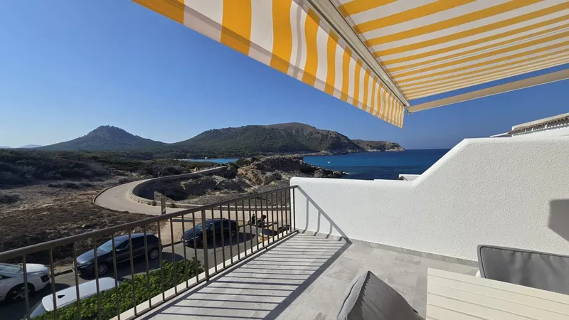Townhouse with sea views — photo 4