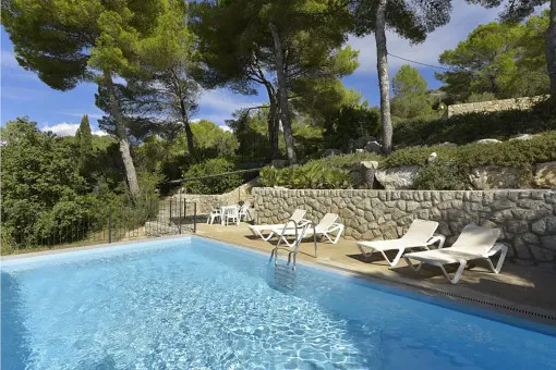 Son Servera, finca with authentic Mallorcan charm and holiday rental license for 5 people — photo 1