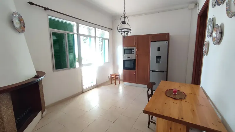 Charming Mallorcan-style house for sale in Vilafranca de Bonany, Rocaberti street. The property is located on a 291 m2 urban plot and — photo 4
