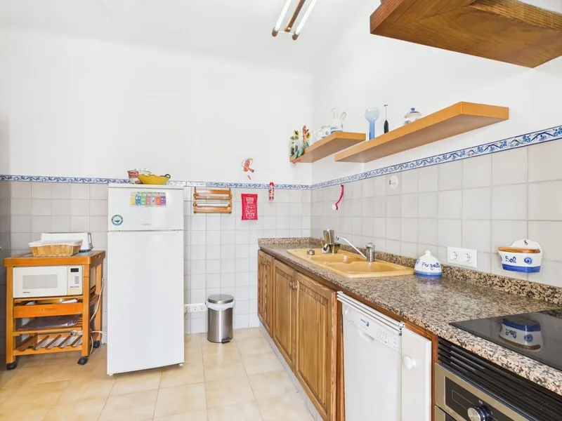 Two-Bedroom Apartment with Character in the City Centre - Temporary Contract — photo 10