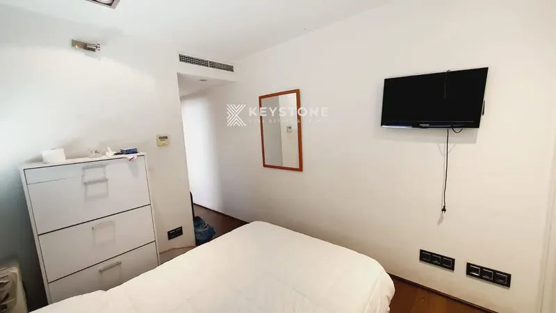 Investment Opportunity – 2 Apartments for Sale in Coll d’en Rabassa (Sold Together) — photo 4