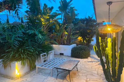 Cala Mandia, beach house with 3 bedrooms, 2 bathrooms, saltwater pool and air conditioning — photo 3