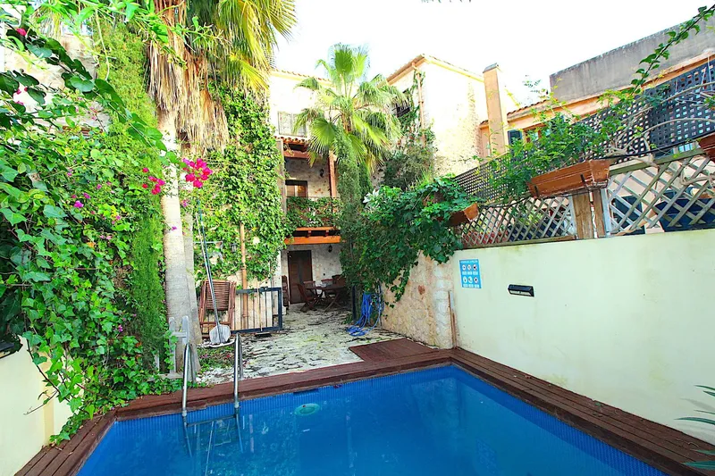 C1 - House for Sale — photo 2