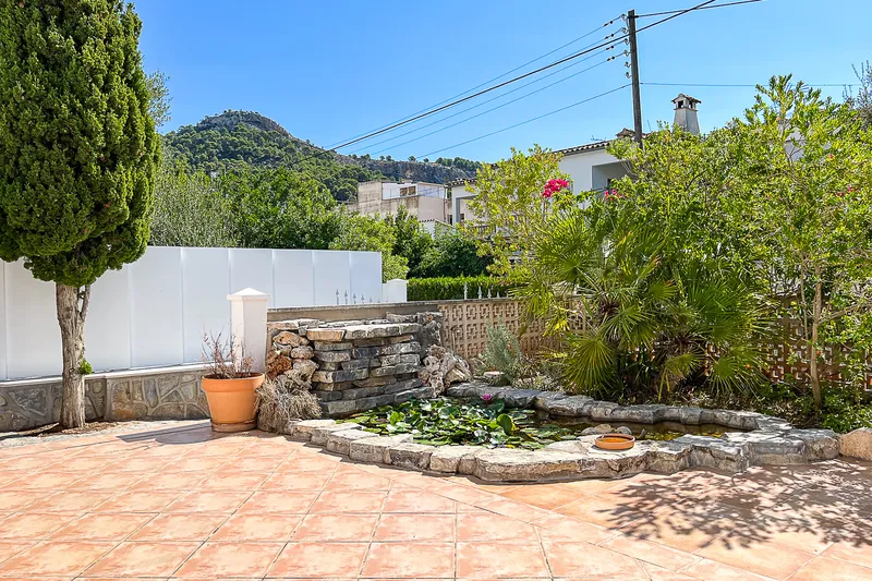 Mediterranean house with idyllic patio – only 5 minutes' walk to the beach — photo 1