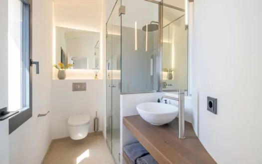 Stunning newly built finca in Campos on a large lot with an olive grove — photo 10