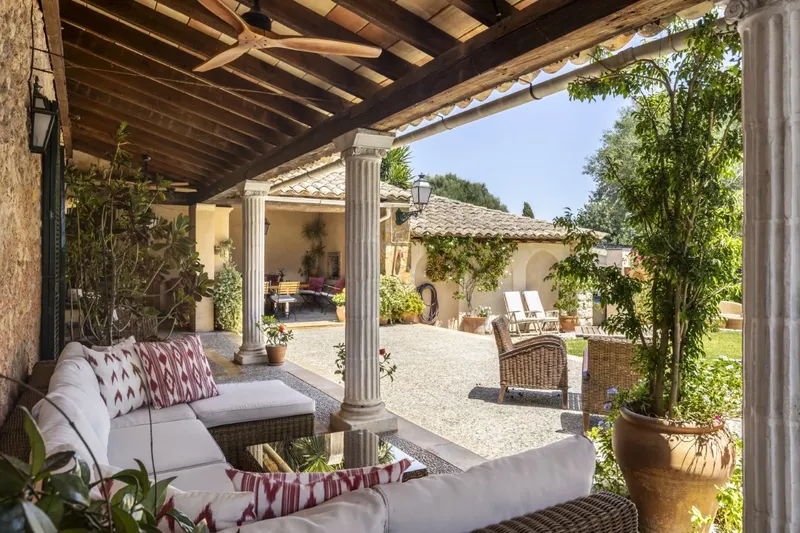 An authentic Mallorcan village house where tradition and lifestyle meet — photo 8