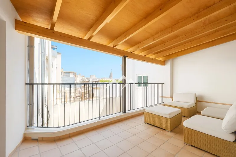 Duplex penthouse with soul and views in the center of Palma — photo 3