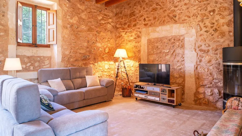 Rustic Finca for sale in Muro — photo 7