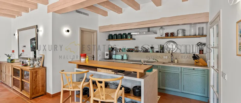 Mediterranean villa in Camp de Mar with pool and sea views — photo 5