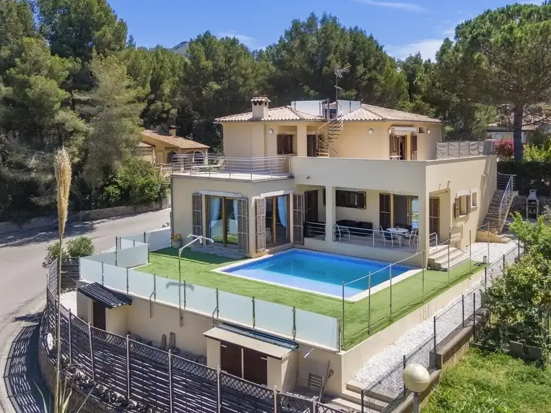 Five-bedroom villa in perfect condition for sale in the sought-after area of Bonaire, near Alcudia, in the north — photo 4