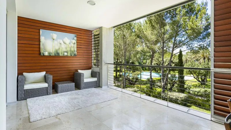 Old Bendinat modern style apartment for sale with covered terrace and garden and pool view — photo 2