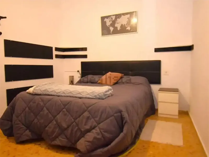 Se vende esta espaciosa y versátil propiedad situada en la encantadora localidad de Petra, que combina comodidad, luminosidad y un gran pote — photo 10