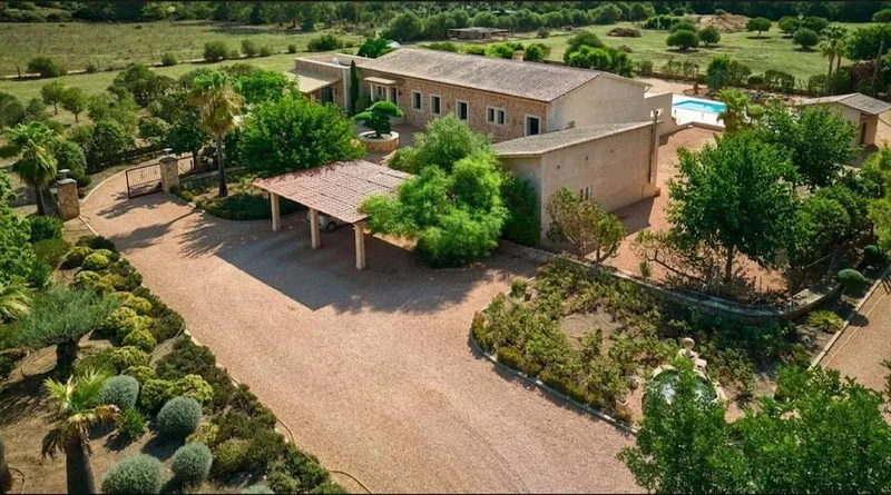 Rural or Farmhouse in Llucmajor, Province of Balearic Islands — photo 2