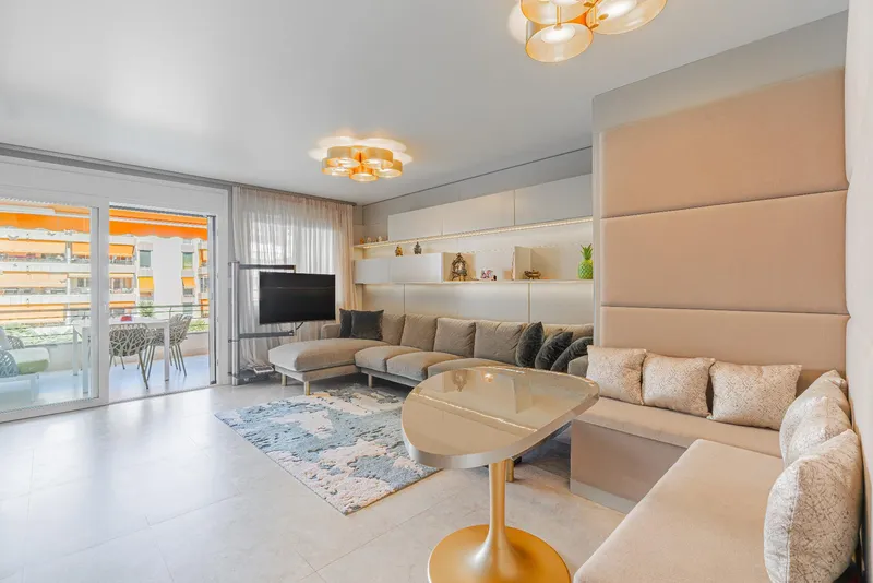 Exclusive Luxury Apartment with Direct Beach Access in Portals Nous — photo 1
