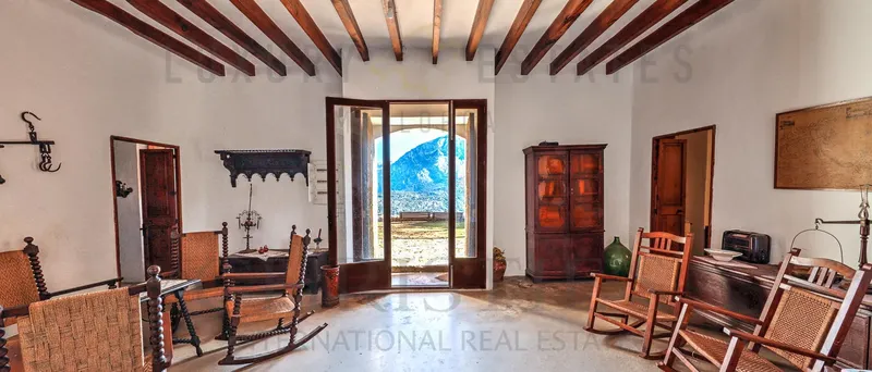 Historic stone finca in Mallorca with panoramic sea views and hunting rights in Escorca — photo 6