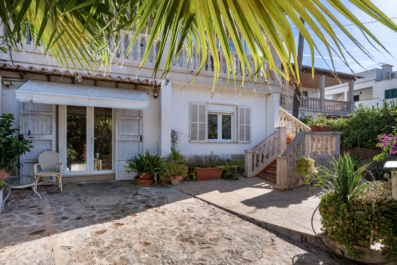 Spacious Three-Level House with Lot of Outdoors Spaces and Private Pool in Son Veri Vells — photo 11