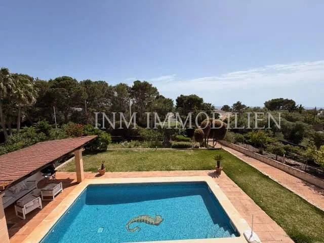 260m² detached house with 5 bedrooms, pool & sea views for sale — photo 3