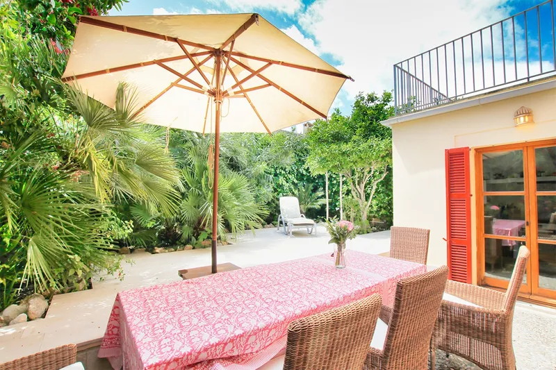 Country house with patio for sale in Capdepera, Mallorca — photo 1