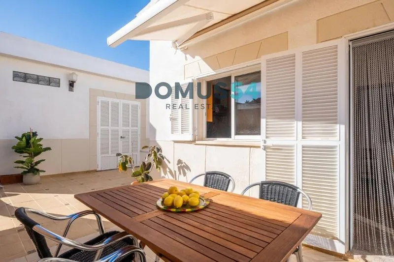 Semi-detached villa available for holiday let, around 50 metres from the beach in Son Serra de Marina — photo 2