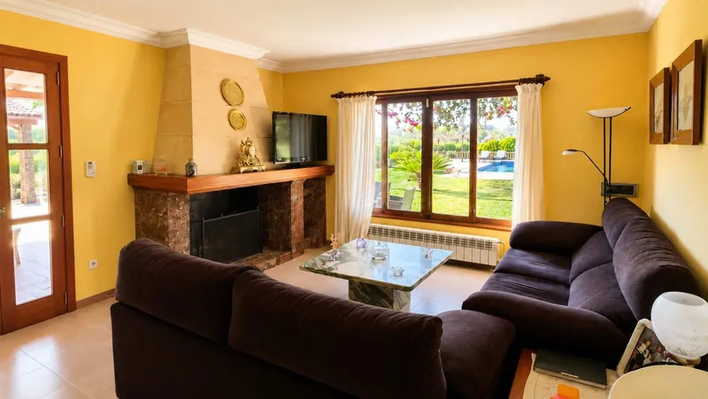 10,422 m² finca with 5 bedrooms, pool and guest apartment for sale — photo 3