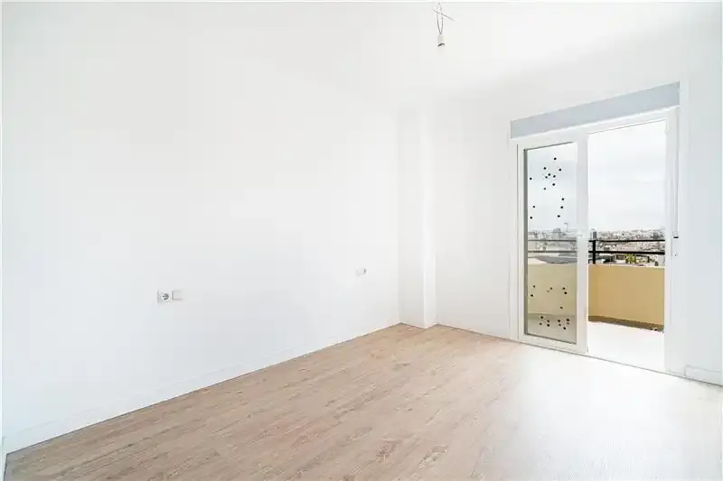 Palma. Colegios- Son Dameto. Apartment with views of the Bay with an area of approximately 95m² plus terrace of 8m2. The property consists of a — photo 8