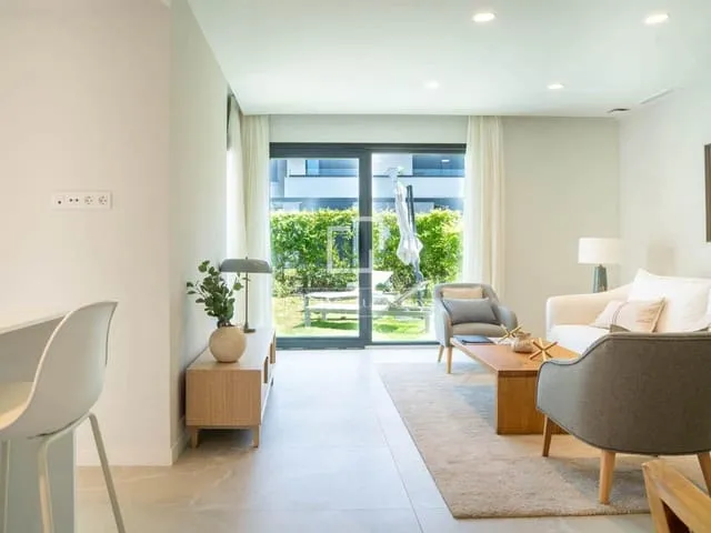 Villa for sale in Playa de Palma, Palma de Mallorca — photo 11