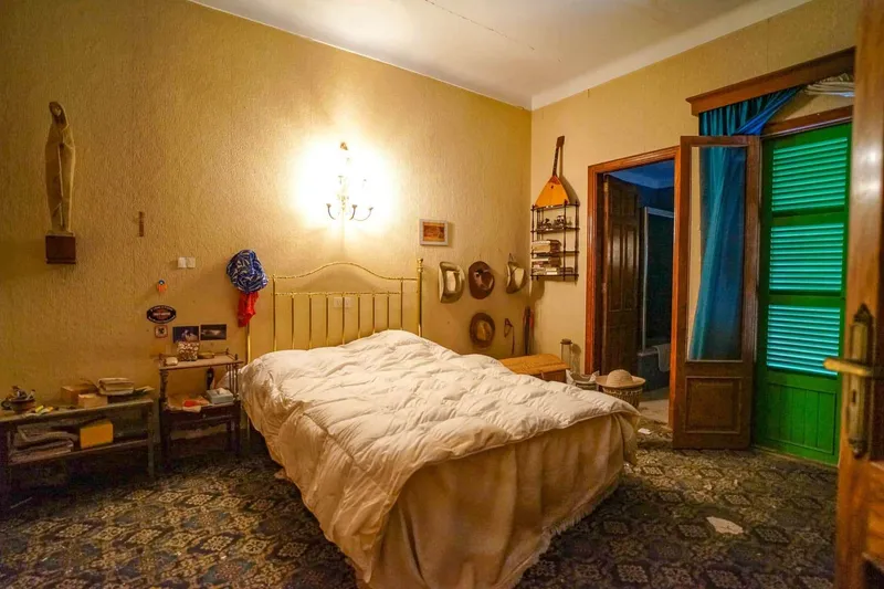 Manor house with attic and courtyard in Felanitx — photo 9