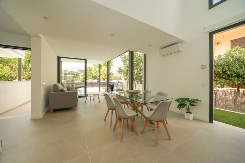 Modern semi-detached second line Puerto Alcudia — photo 2