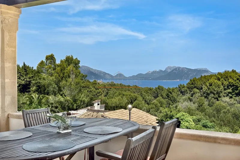 Villa for sale in Bonaire, Alcudia, Mallorca — photo 2