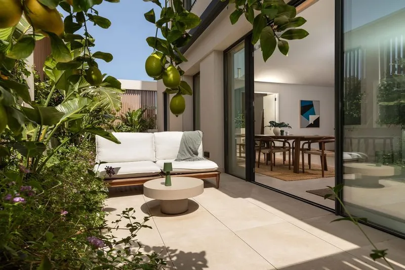 Flat / apartment for sale in Paseo Marítimo — photo 1