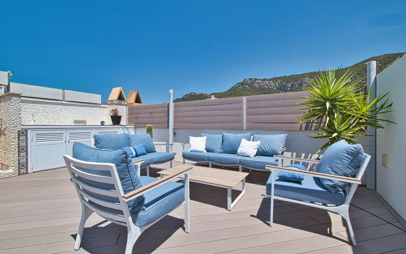 Modern penthouse with private rooftop terrace and panoramic mountain views in the village of Andratx — photo 11