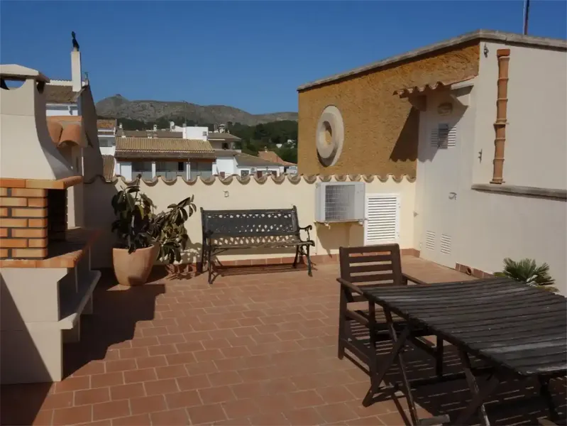 Casa tipo duplex en la mejor zona del pleno centro de Puerto de Alcudia, localizada en la primera y segunda planta de una casa señorial ados — photo 7