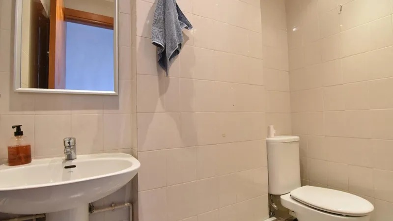 Puerto Portals - 2 Bedroom Apartment With Spectacular Sea Views — photo 8
