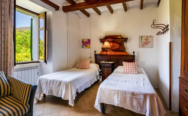 Finca in Biniaraix with pool, views and rental lic ... — photo 7