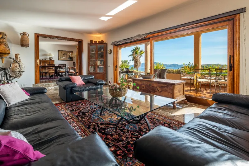 Exclusive villa set in an elevated position with panoramic views over the bay of Puerto de Pollensa — photo 12