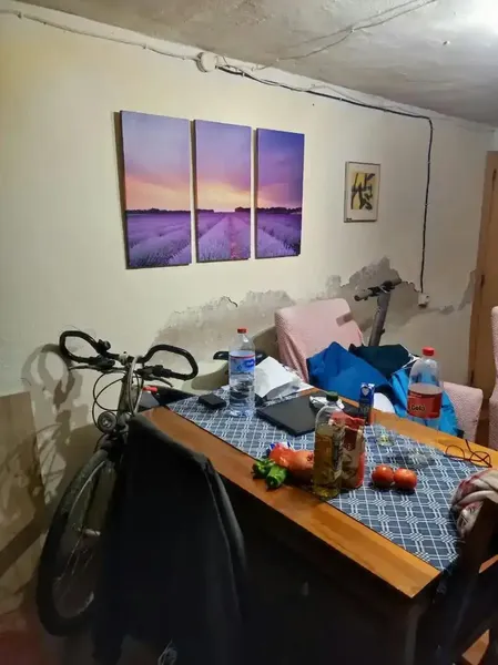 casa unificada separadas en cinco viviendas cada una con su cocina ,cuartos,baños y terrazas un pequeño patio . célula de habitabilidad y ce — photo 12