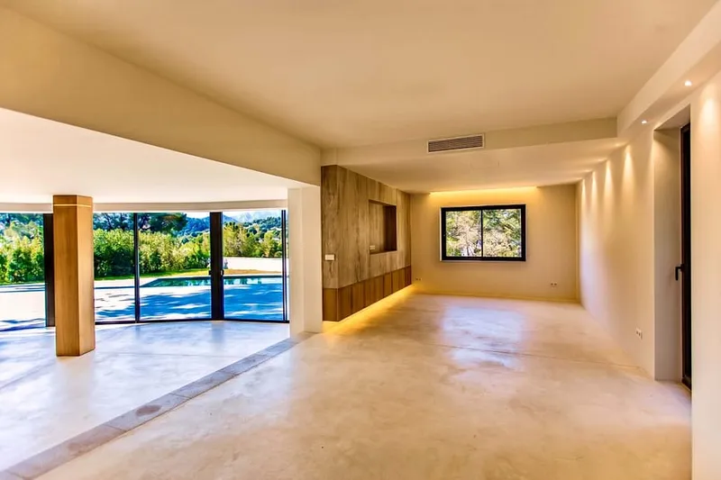 Renovated villa with partial sea views in Santa Ponsa — photo 9