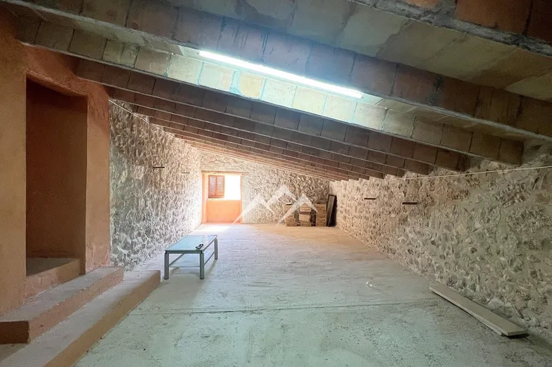 Emblematic estate with valid pool license, in Sant Joan — photo 10