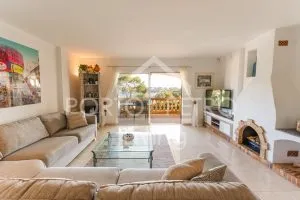 Ref. PRO212 – Spacious ground floor apartment in prime location with fantastic views of the marina Porto Petro, the open sea and the mountains — photo 4