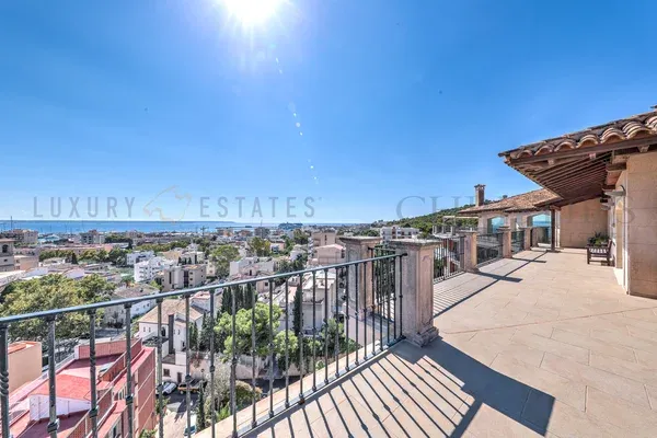 Large luxury penthouse in Palma de Mallorca with panoramic sea view — photo 2