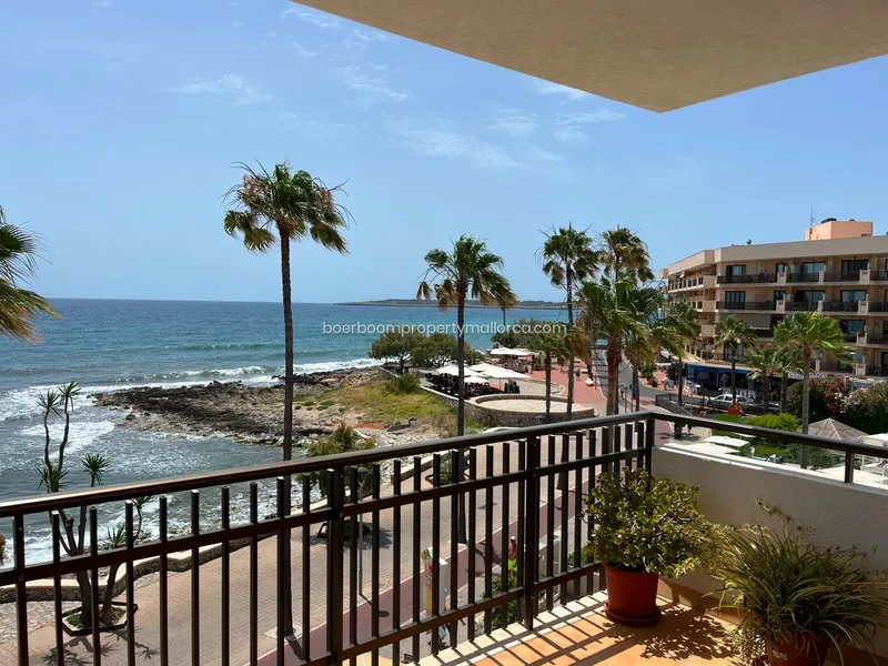 Apartment in Cala Bona — photo 4