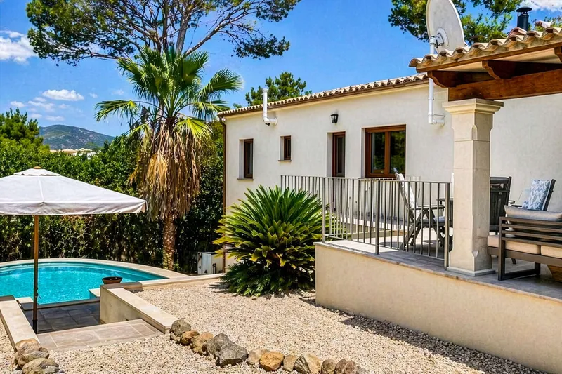 Santa Ponsa: Charming villa in a quiet location with high-quality construction, Ref. No. 9723 — photo 4
