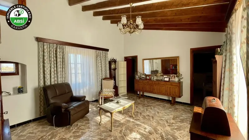 Agency registered in the Official Register of Real Estate Agents of the Balearic Islands. Registration: GOIBE739576/2024. (ROAIIB) — photo 2