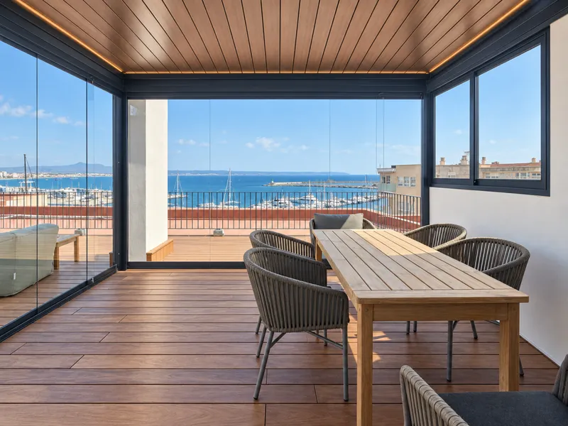 Ref 2122; Spectacular penthouse with private terrace in Palma, El Terreno, for rent — photo 2