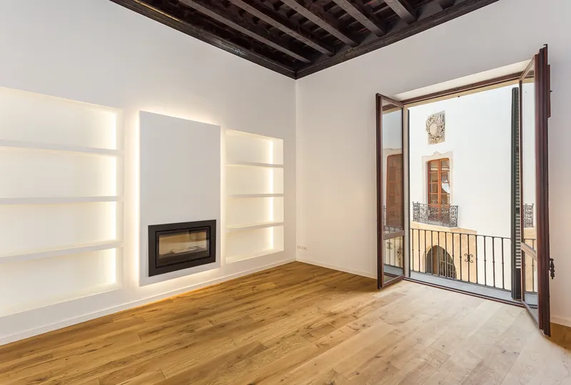 Duplex apartment in a stately building in Palma — photo 8
