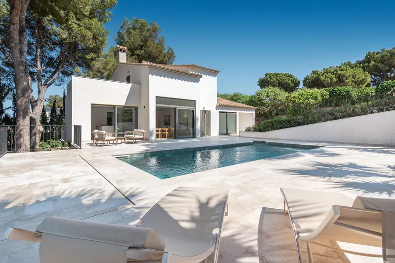 Modern villa in Santa Ponsa for sale with sea views, with vacation rental license! — photo 5