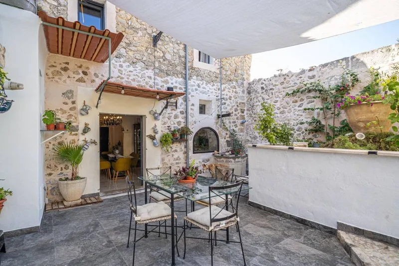 Townhouse in Campanet, Province of Balearic Islands — photo 3