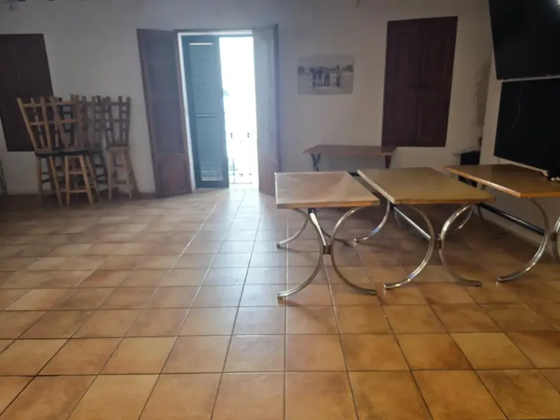 Discover this impressive duplex house located in the charming town of Campanet. With an attractive price of €380,000, this property — photo 5