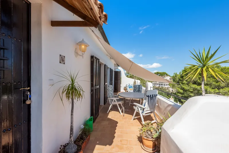 Unique penthouse with fantastic views over Cala Anguila with holiday rental license — photo 9